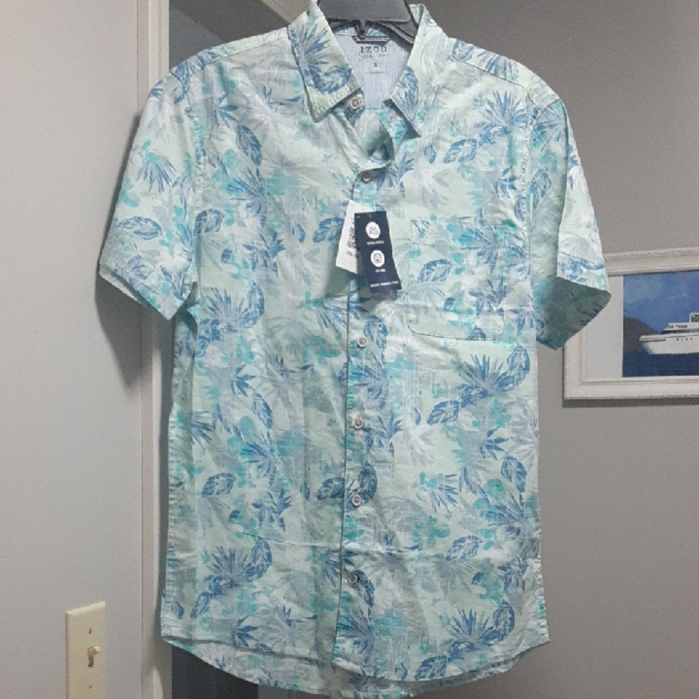 Izod Saltwater Green And Blue Hawaiian Shirt. Size Small. NWT.